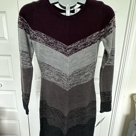 by & by Women's Chevron Knit Sweater - Burgundy, Gray, Black NWT - Picture 1 of 5